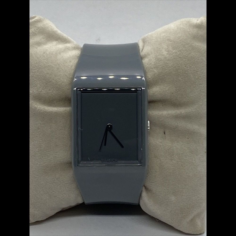 S+Arck PH5034 Women's Gray Strap Analog Dial Quartz Genuine Wrist Watch EY196